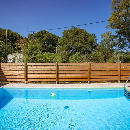 Dom wakacyjny House Varvara *