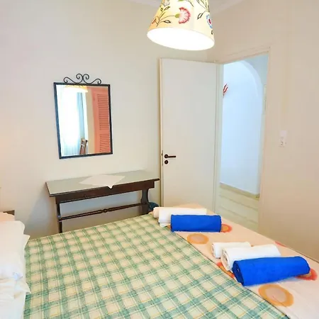 House Varvara Kassiopi