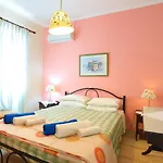 House Varvara