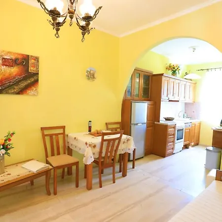 Nyaraló House Varvara Kasziópi